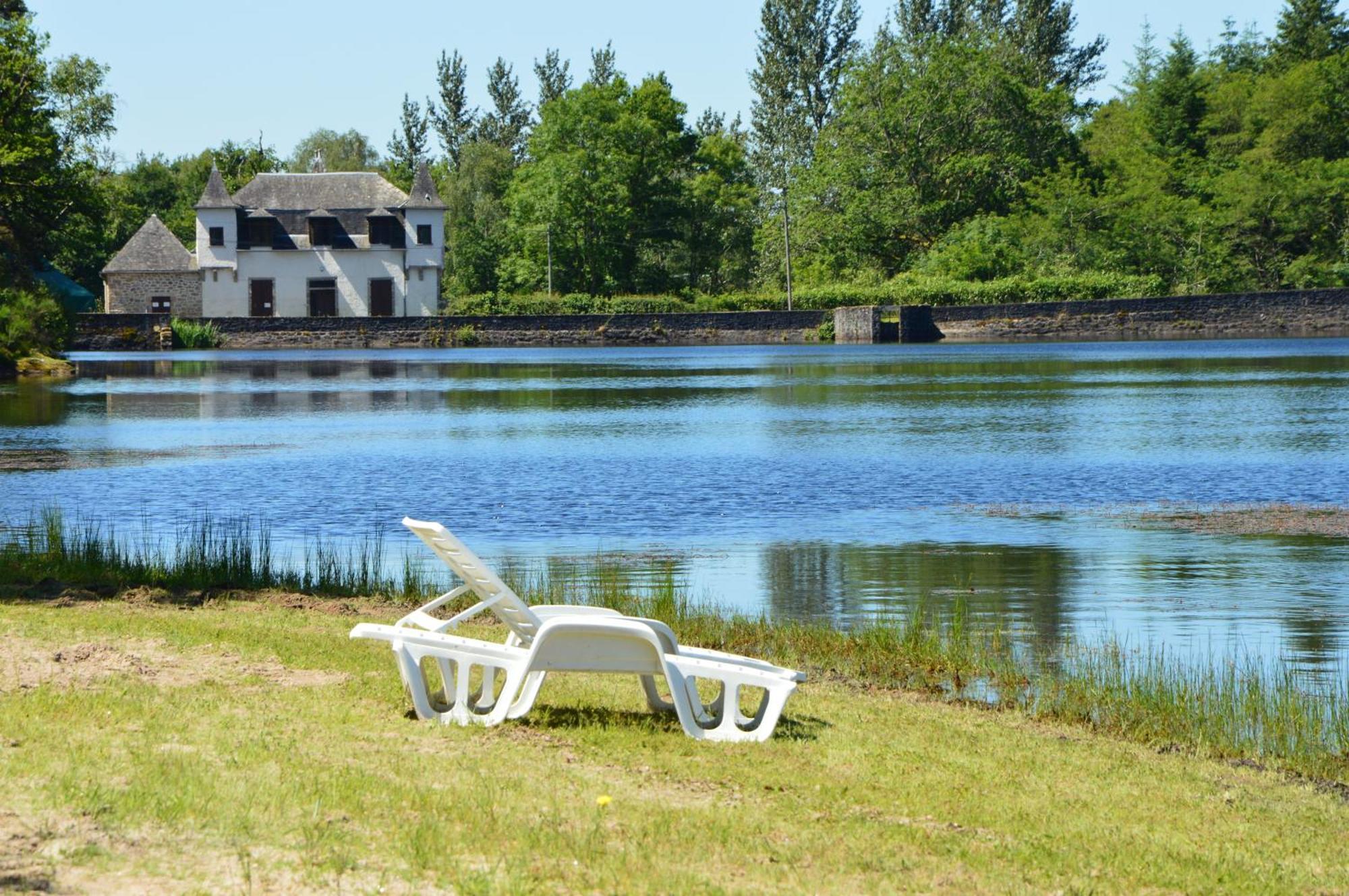 Domaine Des Etangs De Taysse Ξενοδοχείο Espagnac Εξωτερικό φωτογραφία